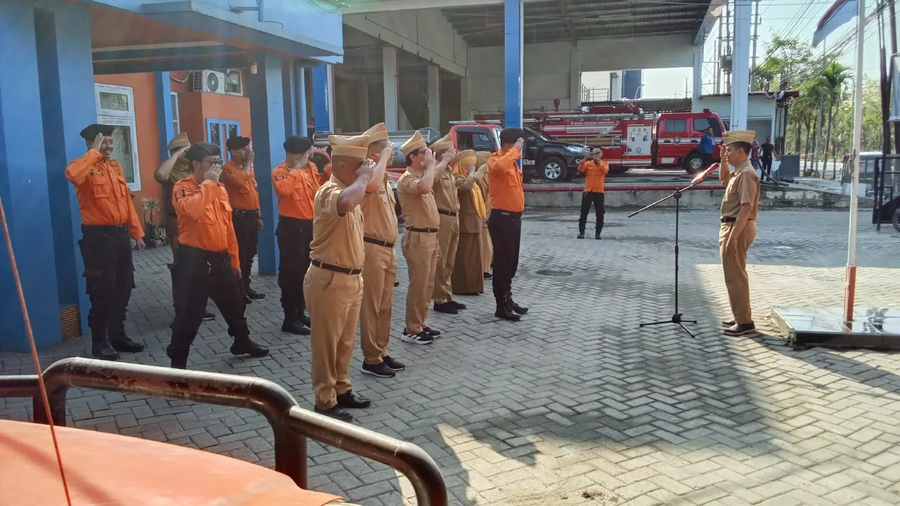 BPBD Suplay Water Penanganan Kebakaran di Polim Regency