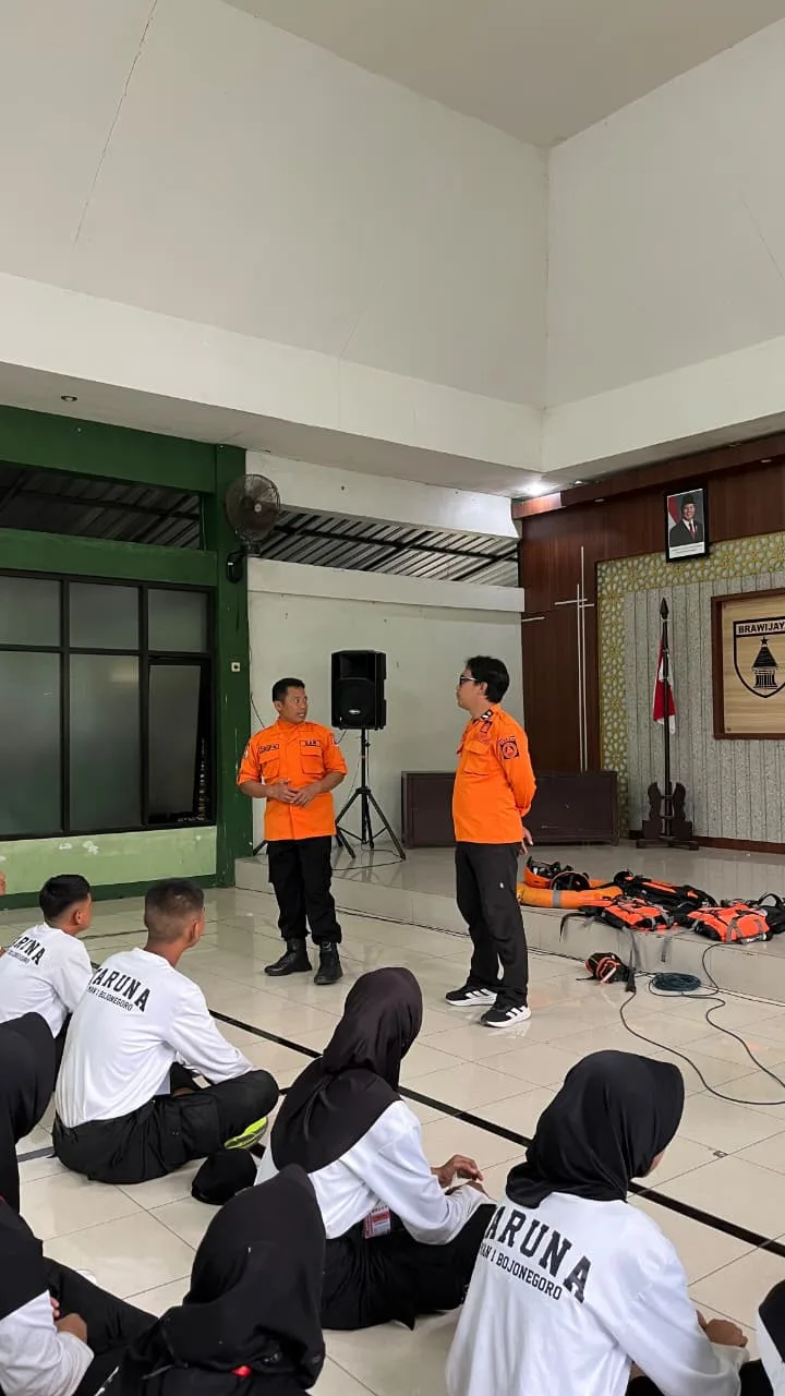 Pelatihan Kebencanaan Korps Kadet Kodim 0813