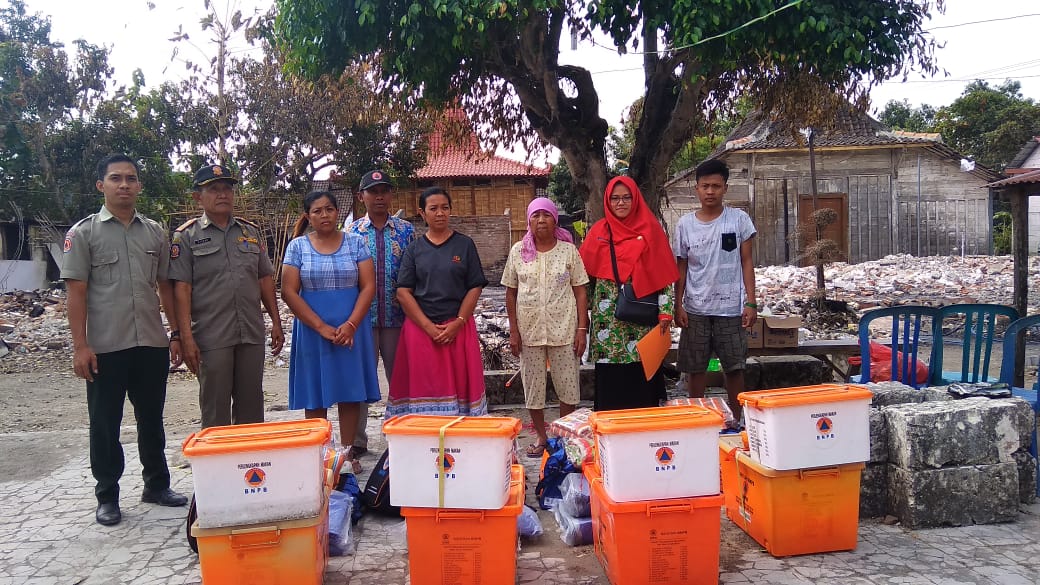 Penyerahan Santunan Korban Kebakaran Rumah di Ds. Ngantru Kec. Ngasem