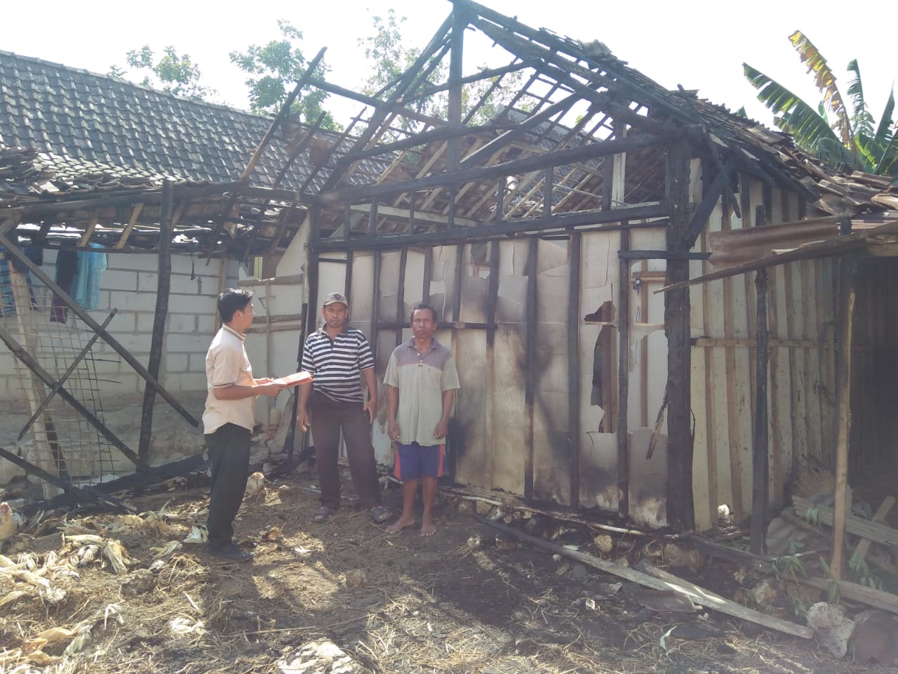 kebakaran Rumah di Ds. Bandungrejo Kec. Ngasem