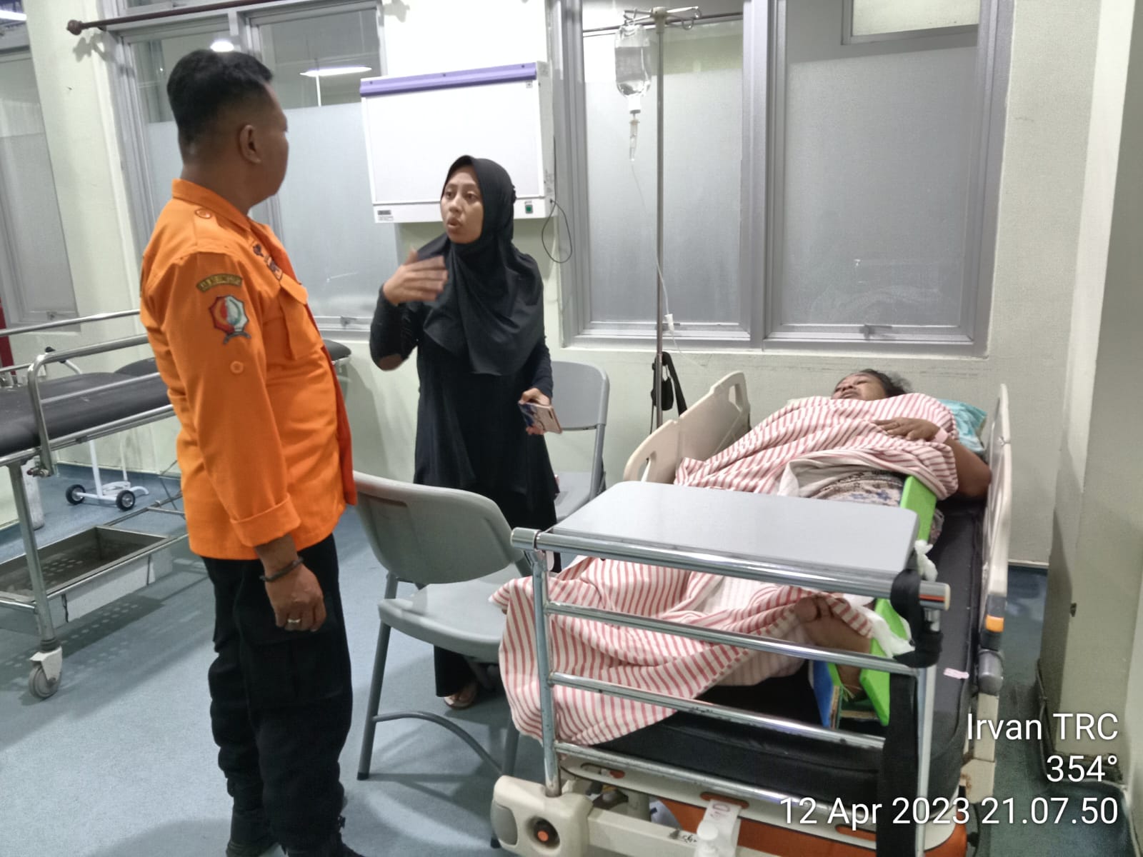 BPBD Serahkan Bantuan Korban Angin Kencang dan Sambangi Korban