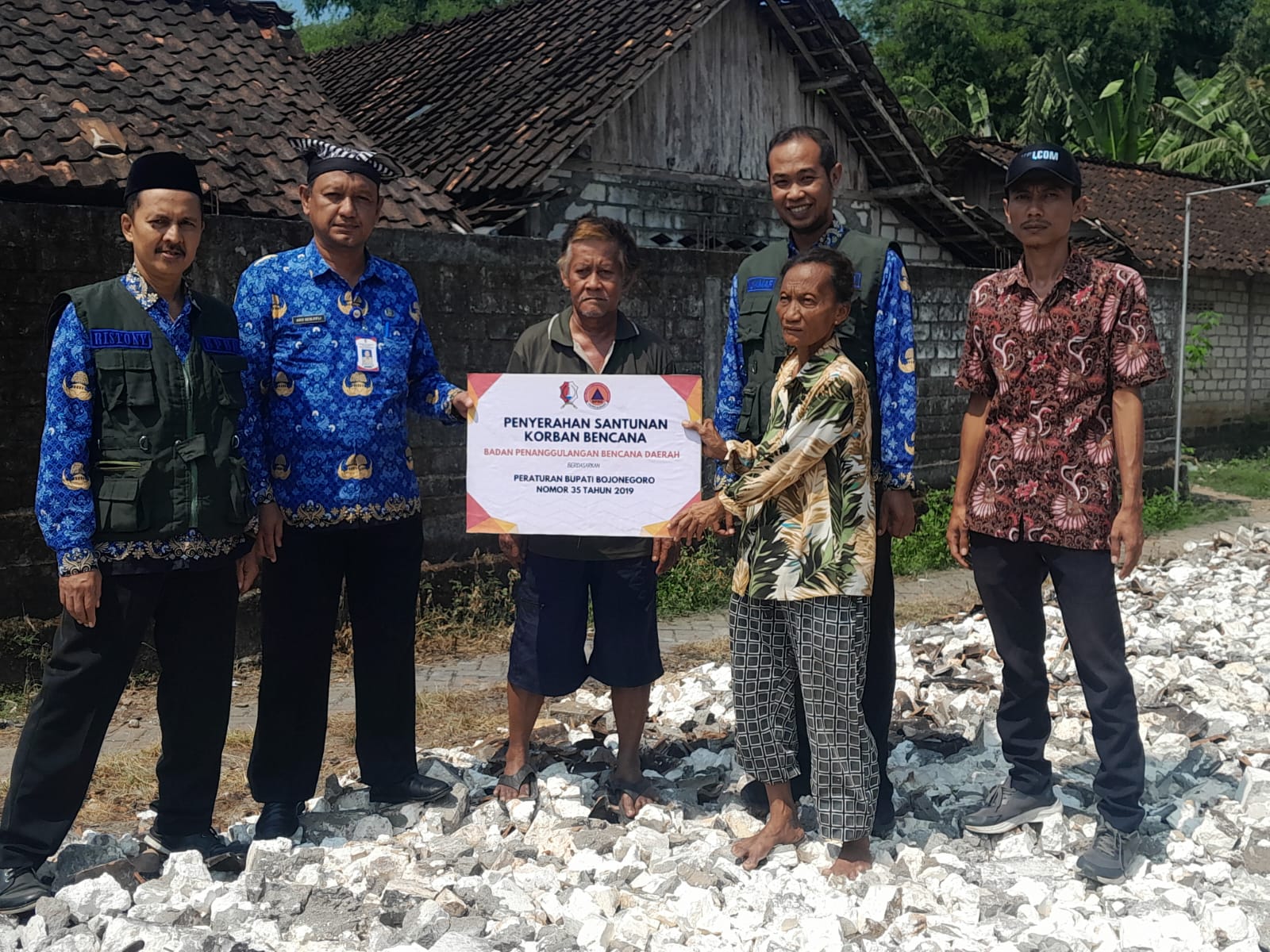 BPBD Serahkan Santunan Bagi 11 Warga Terdampak Bencana