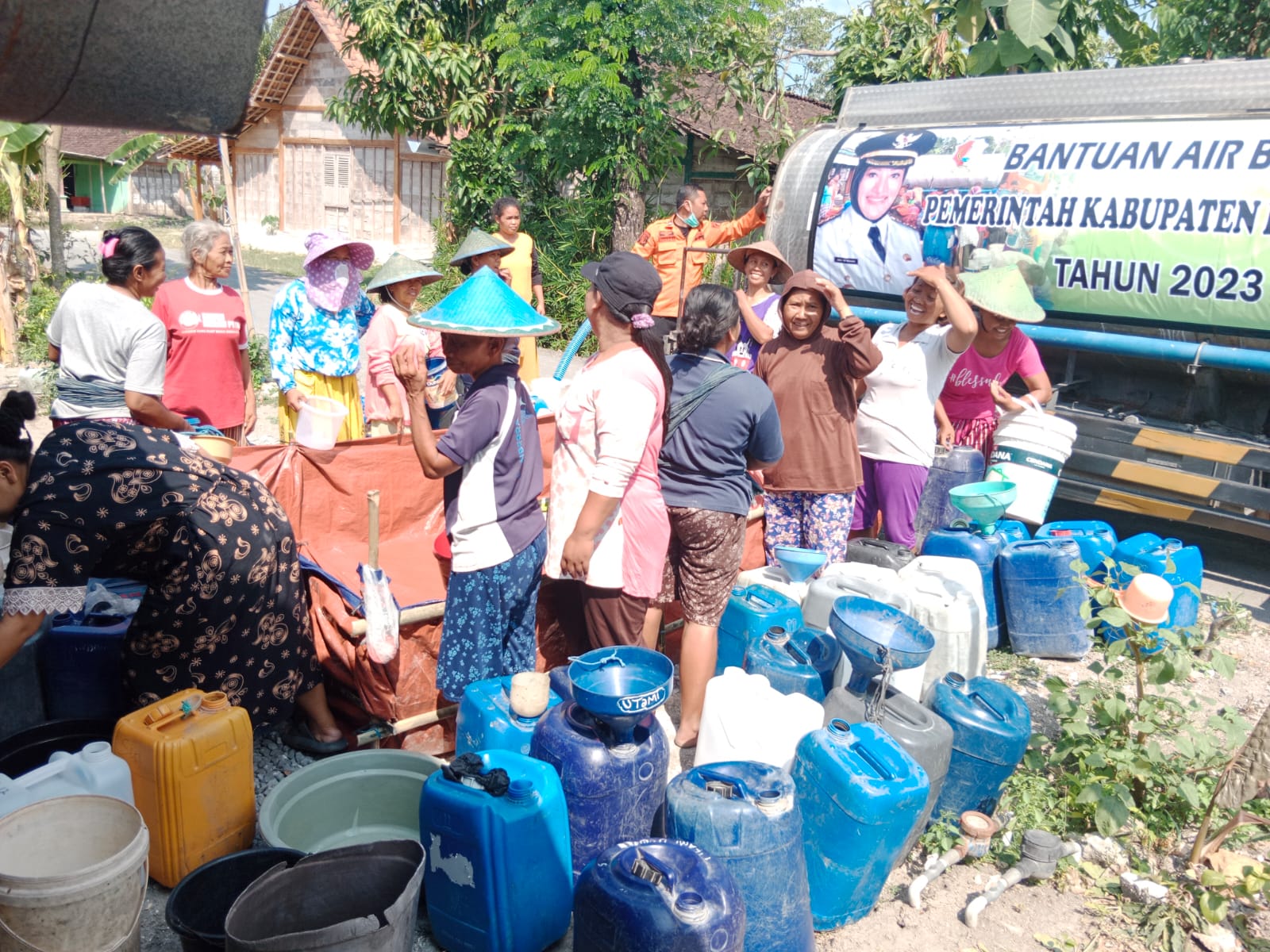 BPBD Distribusikan Air Bersih