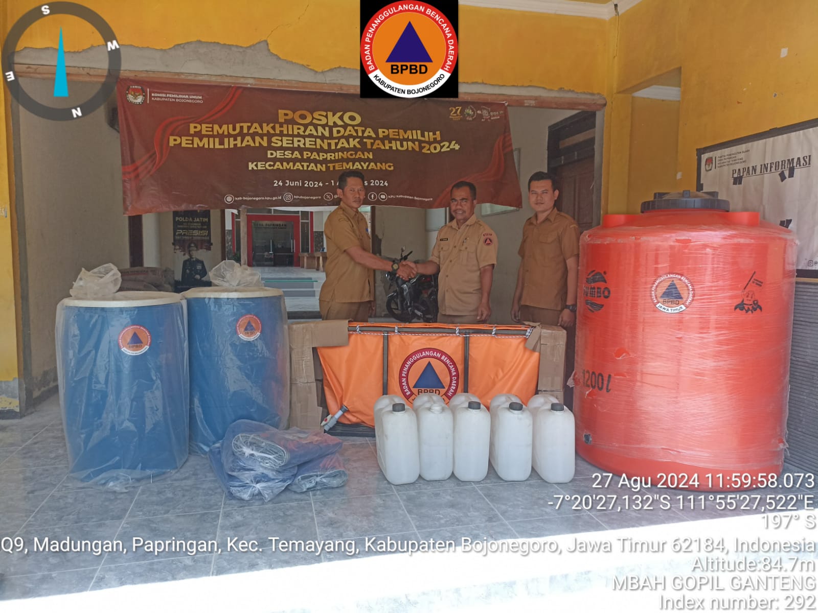 Penyerahan bantuan