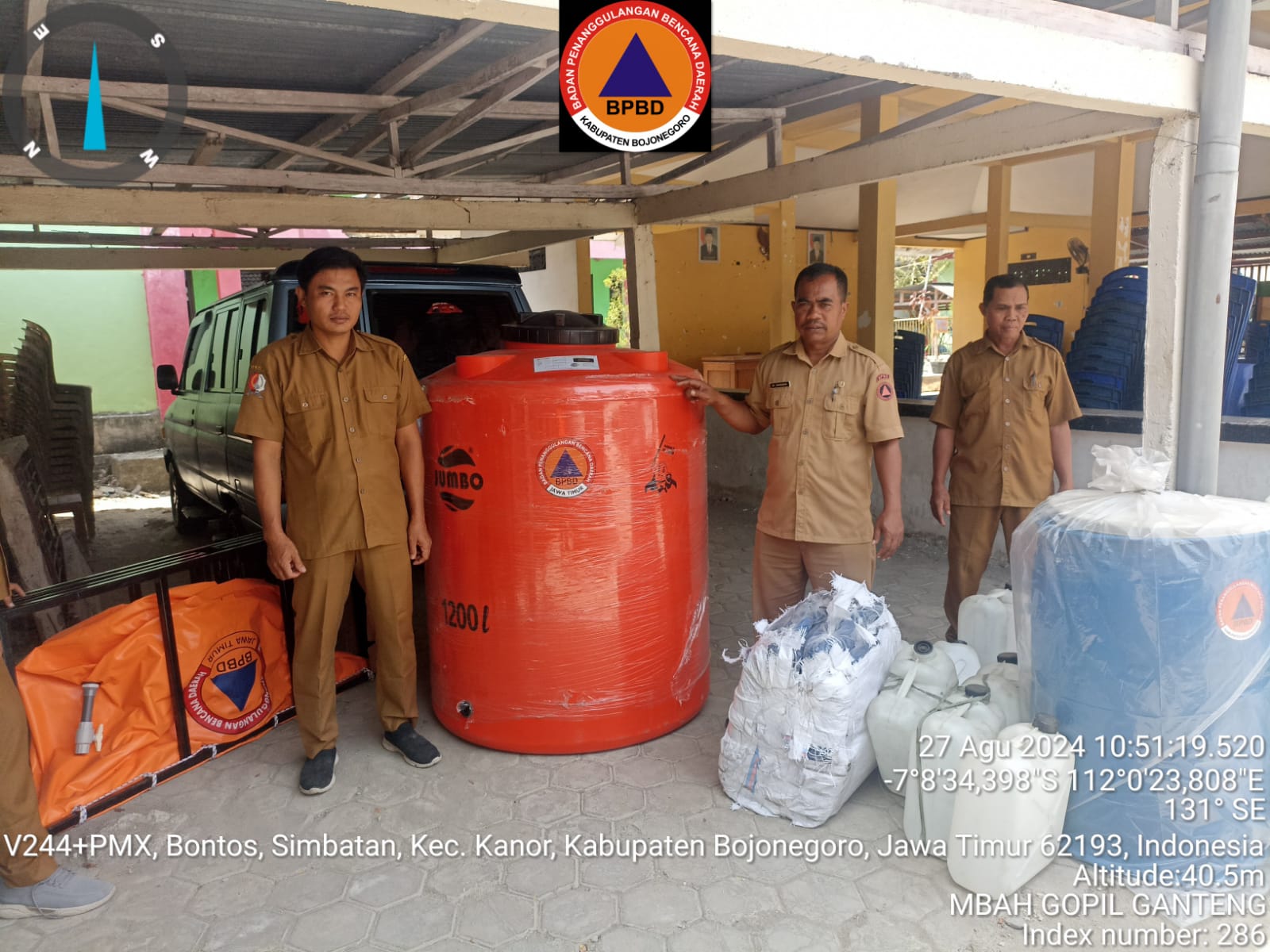 Penyerahan bantuan