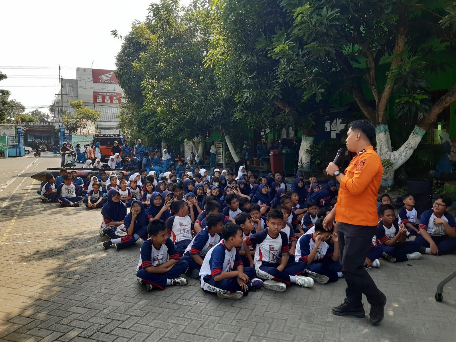 BPBD Bersama SD Kadipaten Belajar Bersama