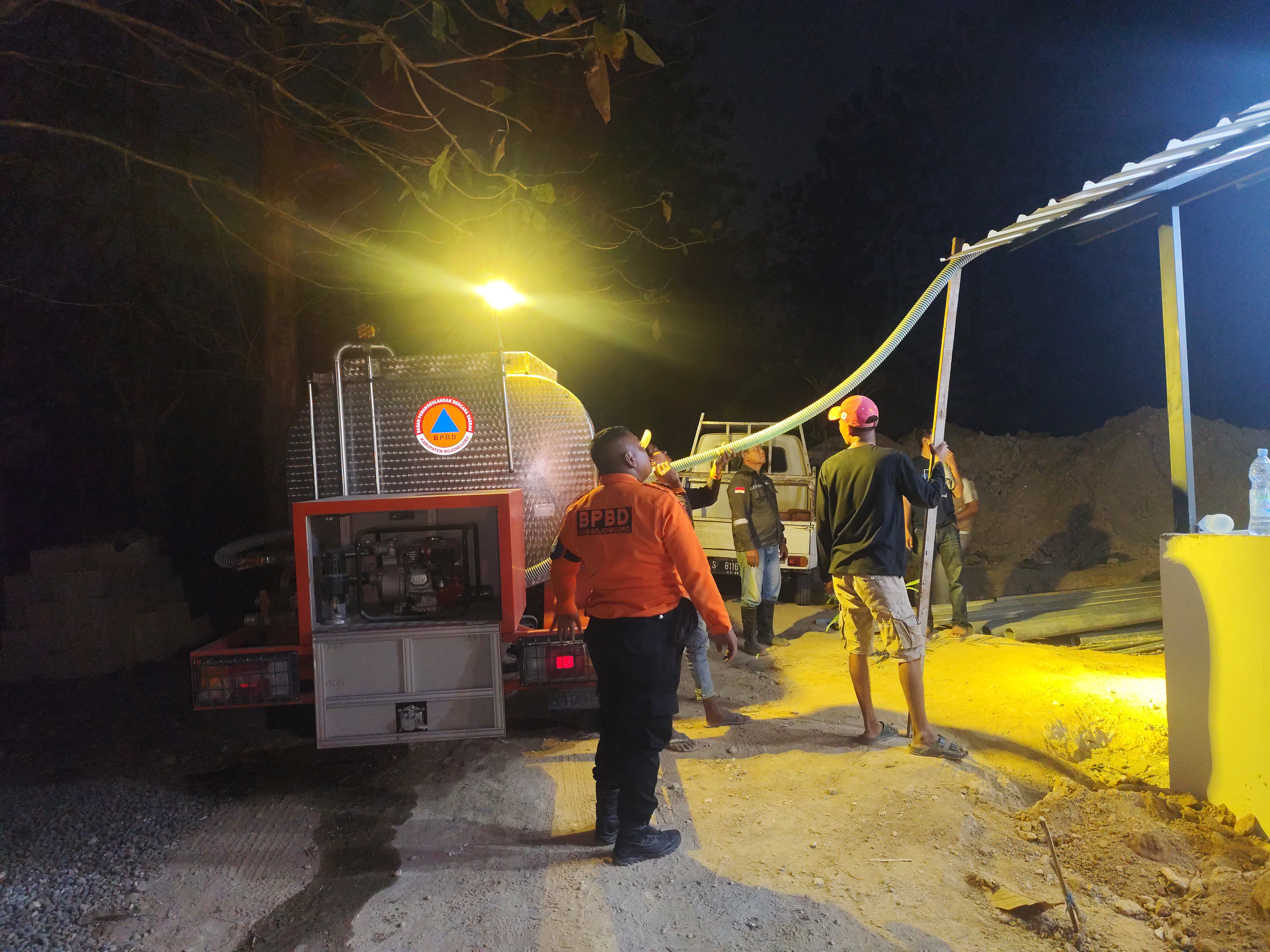 Distribusi Air Bersih Untuk Mendukung Geopark