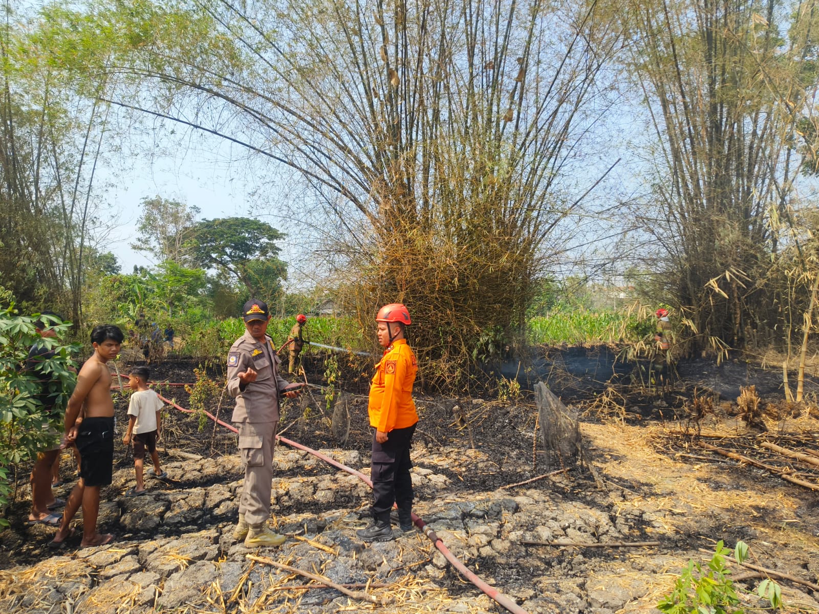3 Okt 26- Penanganan Kebakaran Rumpun Bambu