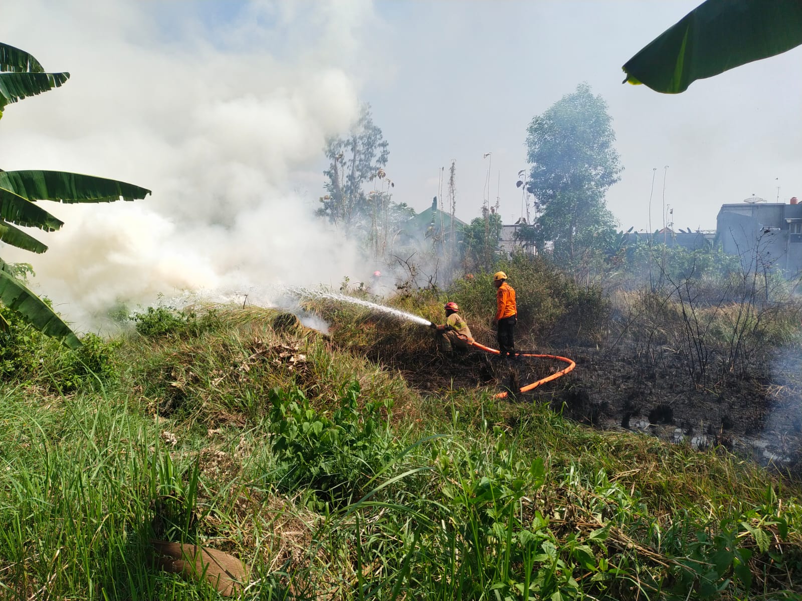 8 Okt 26- Penanganan Kebakaran Lahan di Bojonegoro